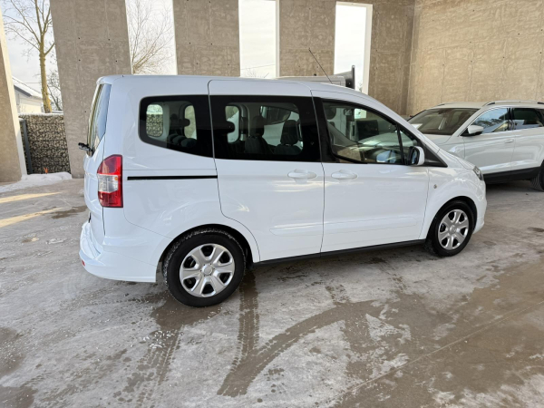 FORD TOURNEO COURIER / 1.5 / Duratorq TDCI DV5